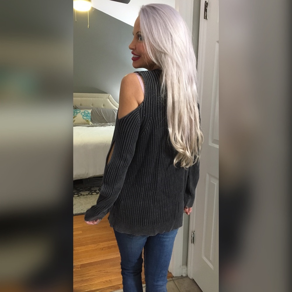 LAST 1! 💕Faded Black Cold Shoulder Sweater - Picture 2 of 2